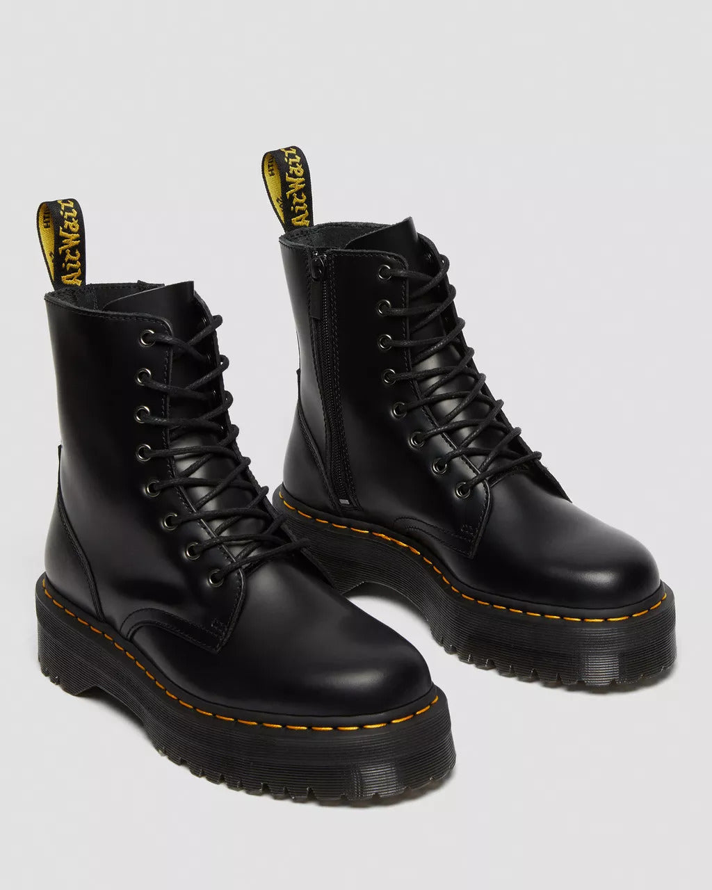 Dr. Martens Anfibio Donna Jadon-Black