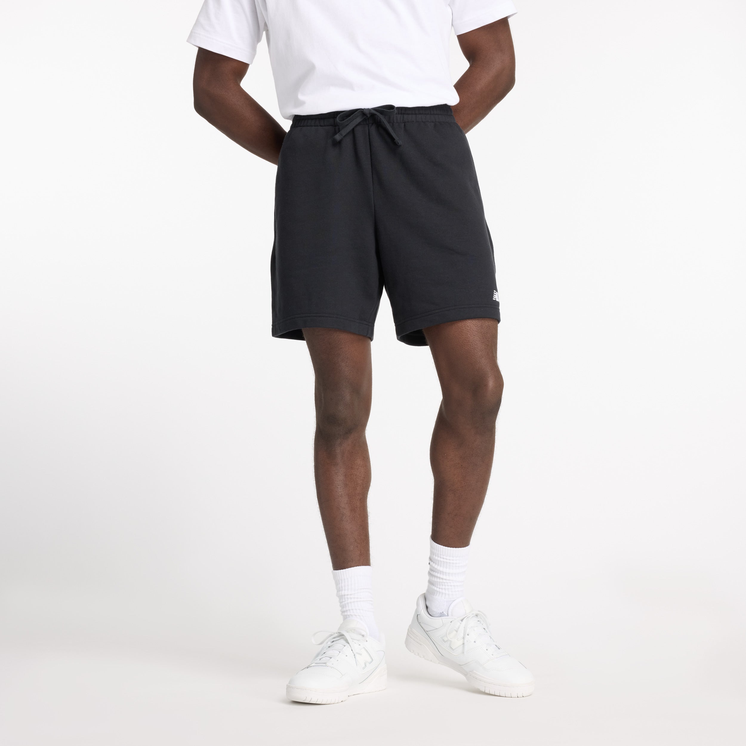 New Balance Shorts Uomo Linear Heritage French Terry-Black