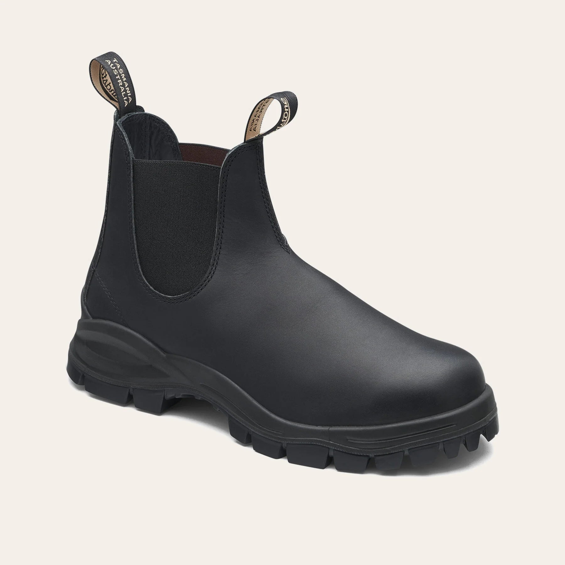 BLUNDSTONE Stivaletto Unisex 2240 Lug Boot-Black Leather