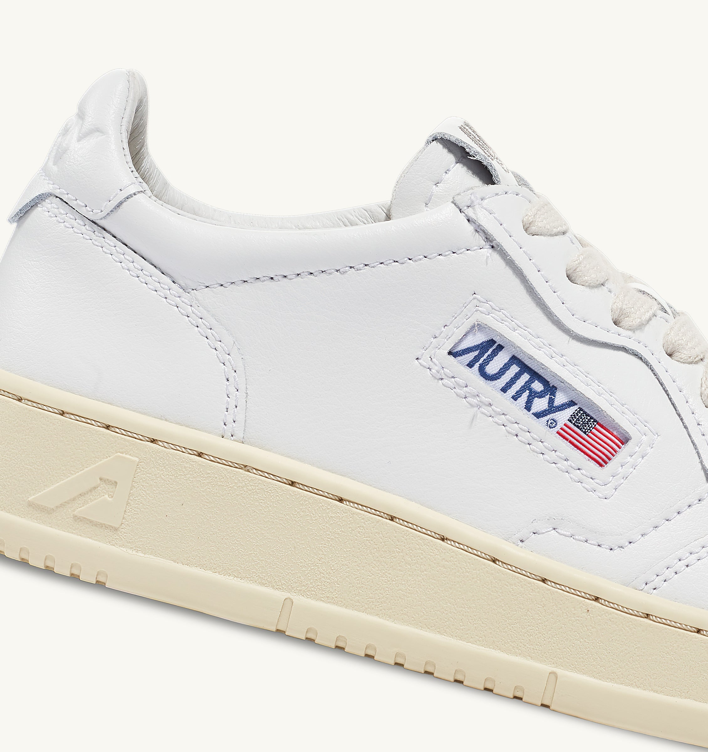 AUTRY Sneakers Uomo Medalist Low Man AULM-LL15-Bianco