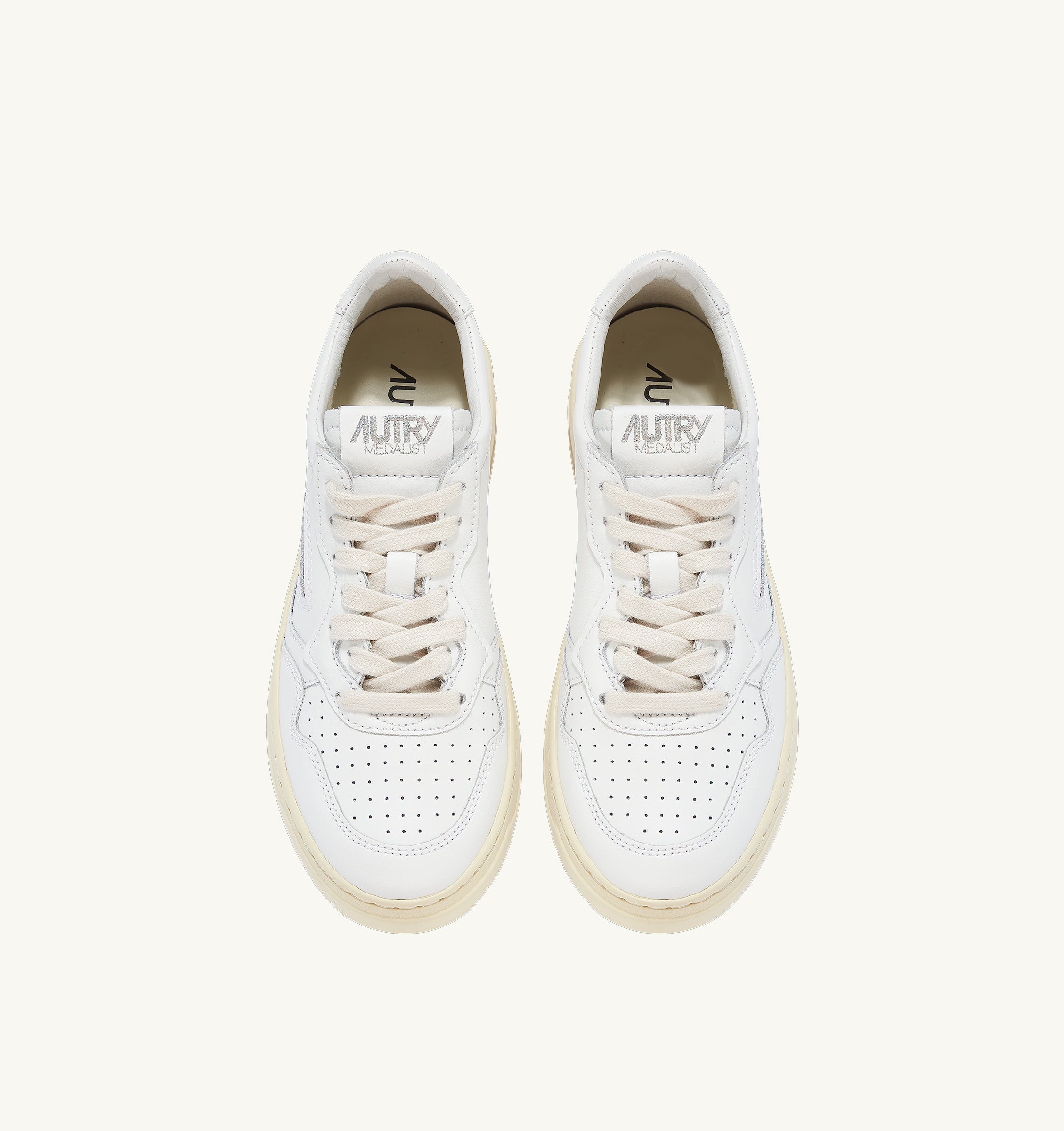 AUTRY Sneakers Donna Medalist Low Woman AULW-LL15-Bianco